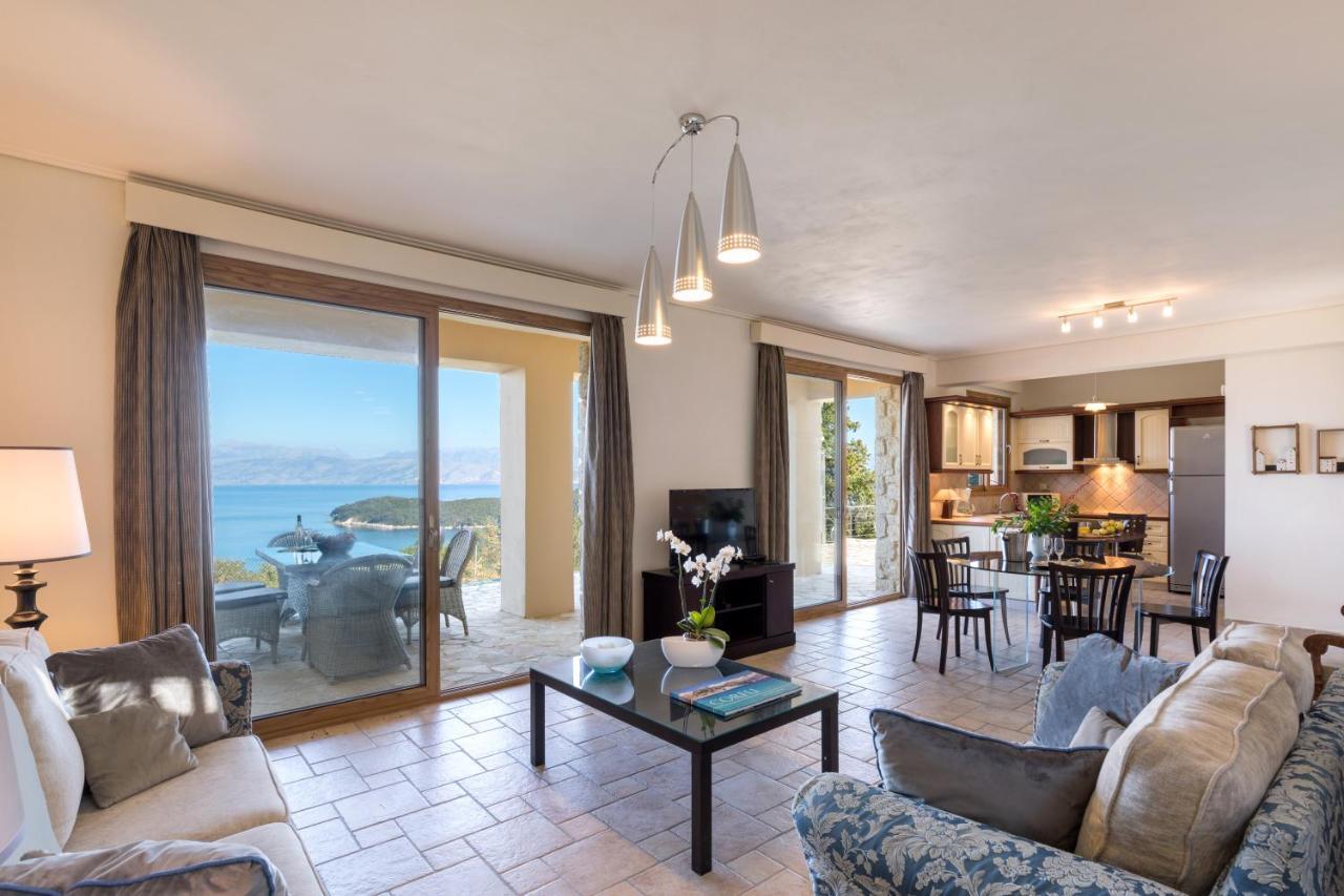 Villa Pietra Gialla By Rodostamo Collection 卡西奥皮 外观 照片
